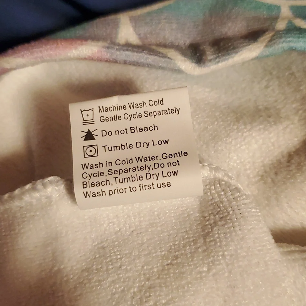 NWOT Mermaid Scales Hair Towel By Turbie Twist